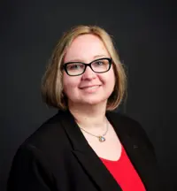 Headshot of Miriam DeFehr