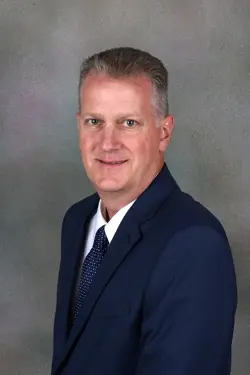 Headshot of Joel Huffer