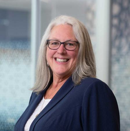 Wanda Mounts 3569 Cropped Web